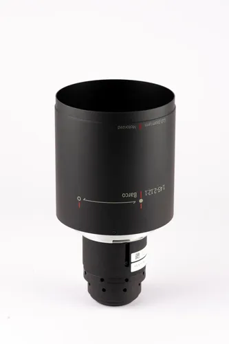 Среднефокусный объектив Barco [GLD 1.43-2.12 : 1] для проектора F80 TR: 1.35 2.0:1 (4K UHD, 2716x1600) / 1.43-2.12:1 (2560x1600) [R9801720 / R98017201] - моторизованный.