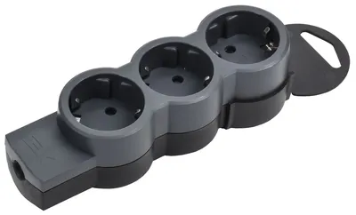 Колодка IEK STANDARD 695023, 3 места, 16 А, с заземлением, чёрная