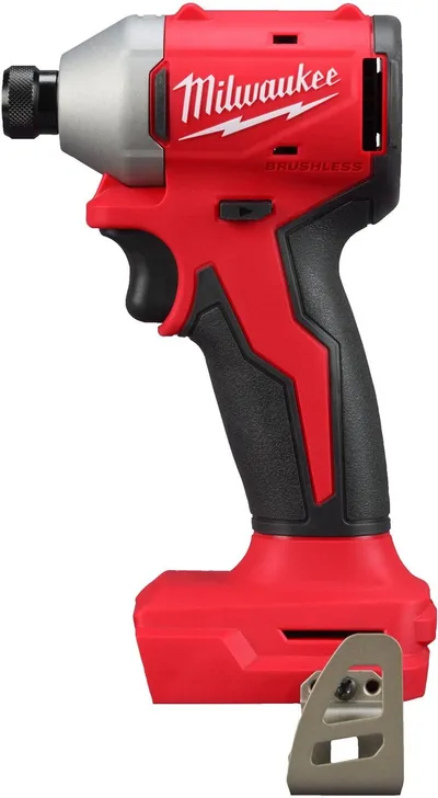 Milwaukee M18 BLIDRC-0 (4933492839)