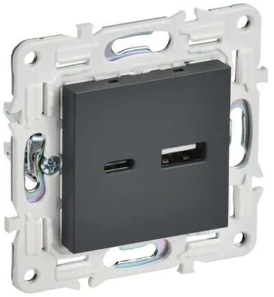 Розетка USB IEK SKANDY SK-U22-D31-K48, USB A+C, 3,1 А, 5 В, титан