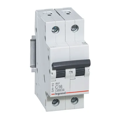Автоматический выключатель IEK RX3 419695, 10 А, 2П, характеристика C, 4,5 кА