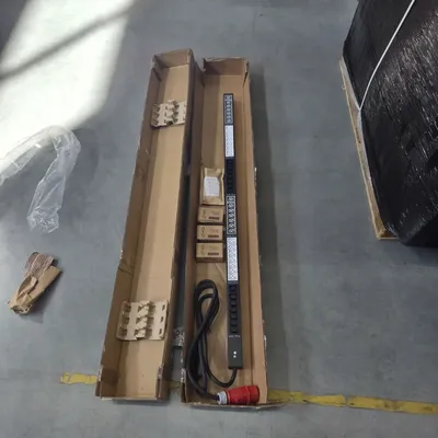 Блок розеток Powertek IEX454216A3PV, 42×IEX (C13/C19), шнур 3 м, IEC 60309 16 А