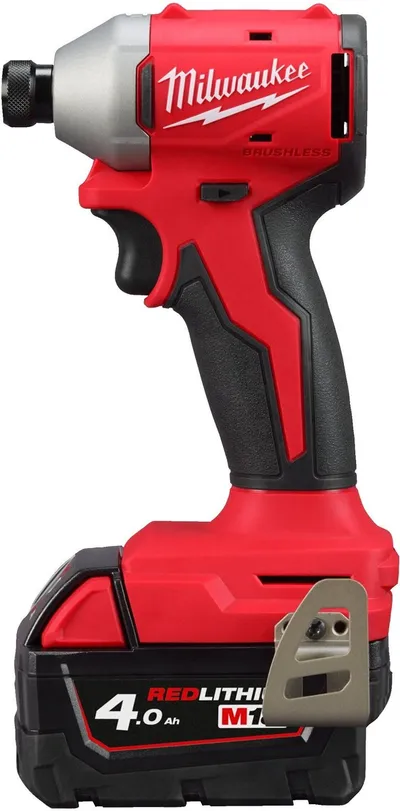 Milwaukee M18 BLIDRC-402C (4933492840)