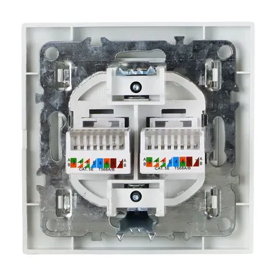 Розетка EKF ERK02-035-10, RJ-45, 2-местная, белая