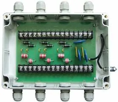 Блок защиты линий Сигма-ИС БЗЛ-03 IP65, 12 В DC, -40…+85 °C, 2 линии