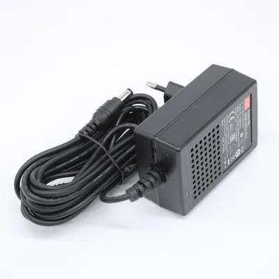 Адаптер Mean Well GSM18E12-EL1, AC-DC, мед., 18Вт, 12В/1.5А