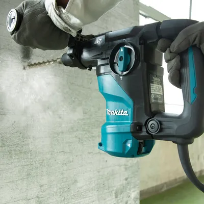 Перфоратор Makita HR3011FCJ, SDS-plus, 1050 Вт, 3,9 Дж
