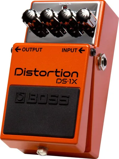 Педаль эффектов Boss DS-1X, дисторшн, MDP и DSP, 4 регулятора