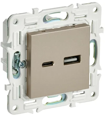 Розетка USB IEK SKANDY SK-R14Sh, USB A+C, 3,1 А, 5 В, IP20, шампань