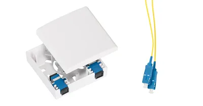 Оптическая розетка NIKOMAX ESSENTIAL NMF-WO02SCAS2-CS-WT, 2×SC/APC, SM OS2