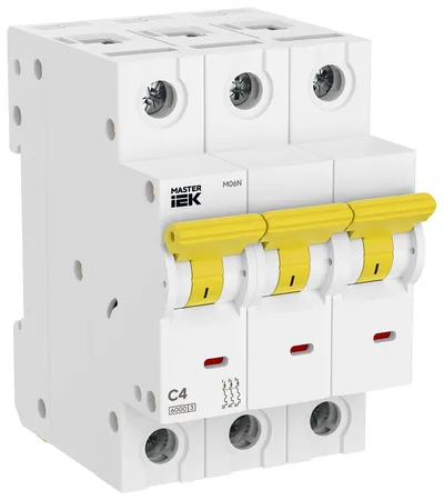 Автоматический выключатель IEK M06N 3P C 4А MASTER, 6 кА