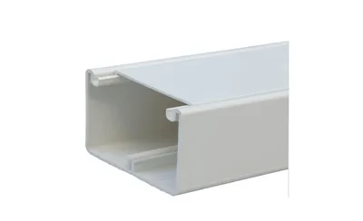 Кабель-канал Legrand 010429 DLP, 105×50 мм, 1 секция, крышка 65 мм, белый, 2 м