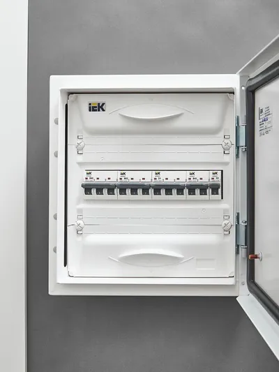 Автоматический выключатель IEK AR-M10N-3-B063, 3P, 63 А, характеристика B, 10 кА