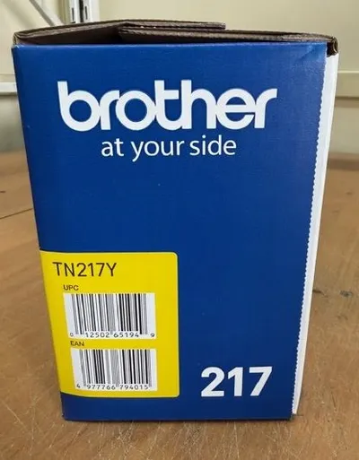 Картридж Brother TN217Y, жёлтый, 2300 стр., для HL-L3230CDW