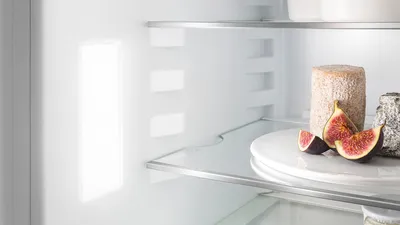 Встраиваемый холодильник LIEBHERR/ EIGER, ниша 122, ВхШхГ 1213х559х546 мм, Pure, EasyFresh, без МК, door-on-door