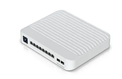 Коммутатор Ubiquiti USW-Pro-8-PoE, 8×1GbE PoE, 2×SFP+ 10G, 120 Вт