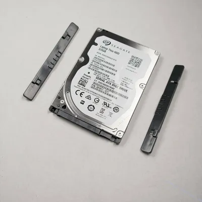 Жесткий диск HP A2W75-67905, 320 ГБ, SATA 6 Гбит/с, 2.5"