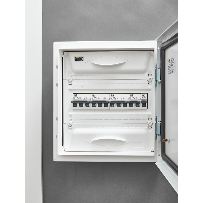 IEK AR-M10N-3-C032