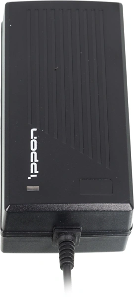 Блок питания Ippon E120 автоматический 120W 18.5V-20V 11-коннект. 6.0A от бытовой электросети LED индикатор