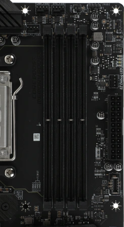 Материнская плата MSI MAG B650 TOMAHAWK WIFI Socket AM5 AMD B650 4xDDR5 ATX AC`97 8ch(7.1) 2.5Gg RAID+HDMI+DP