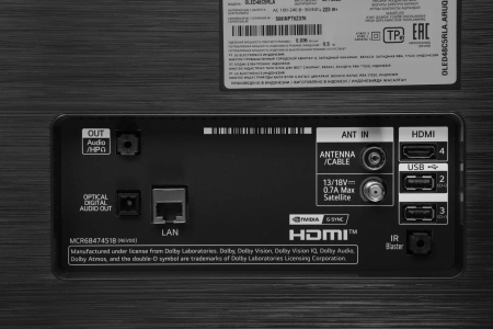 Телевизор OLED LG 48" OLED48C5RLA.ARUG черный/серебристый 4K Ultra HD 120Hz DVB-T DVB-T2 DVB-C DVB-S2 USB WiFi Smart TV