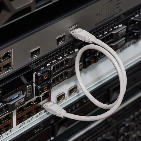 Патч-корд Rexant 18-1001 UTP RJ-45 вил.-вилка RJ-45 кат.5E 0.5м серый ПВХ