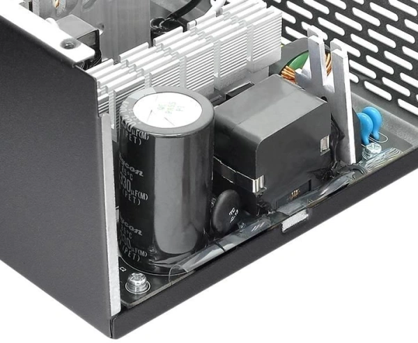 Блок питания Thermaltake ATX 550W Smart BX1 SE 80+ bronze (20+4pin) APFC 120mm fan color LED 6xSATA RTL