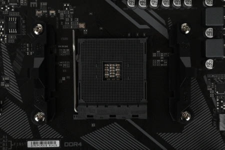 Материнская плата Gigabyte B550M DS3H R2 Soc-AM4 AMD B550 4xDDR4 mATX AC`97 8ch(7.1) GbLAN RAID+HDMI+DP