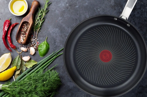 Сковорода Tefal Intuition B8170444 круглая 24см покрытие: Titanium ручка несъемная (без крышки) стальной (2100125769)