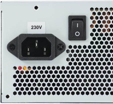 Блок питания Chieftec ATX 400W iArena GPA-400S8 (20+4pin) APFC 120mm fan 3xSATA