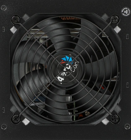 Блок питания Aerocool ATX 600W KCAS PLUS 600 80+ bronze 24pin APFC 120mm fan 7xSATA RTL