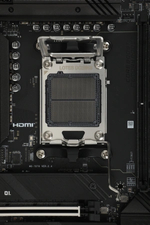 Материнская плата MSI MAG B650M MORTAR WIFI Socket AM5 AMD B650 4xDDR5 mATX AC`97 8ch(7.1) 2.5Gg RAID+VGA+HDMI+DP