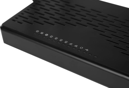 Роутер беспроводной D-Link DIR-825/GFRU/R3A AC1200 1000BASE-X SFP/4G ready черный