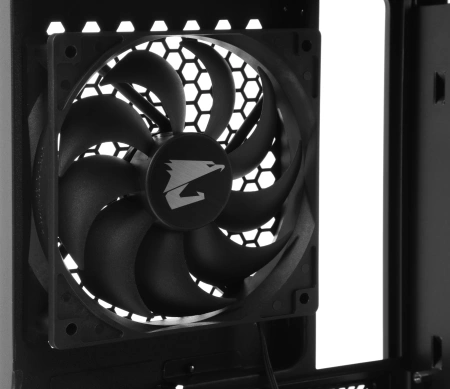 Корпус Gigabyte AORUS C300 GB-AC300G черный без БП ATX 4x120mm 4x140mm 2xUSB3.0 audio bott PSU