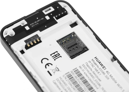 Модем 3G/4G Huawei E5586-326 USB Type-C Wi-Fi Firewall +Router внешний черный