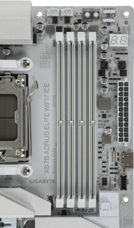 Материнская плата Gigabyte X870 AORUS ELITE WIFI7 ICE Socket AM5 AMD X870 4xDDR5 ATX AC`97 8ch(7.1) 2.5Gg RAID+HDMI